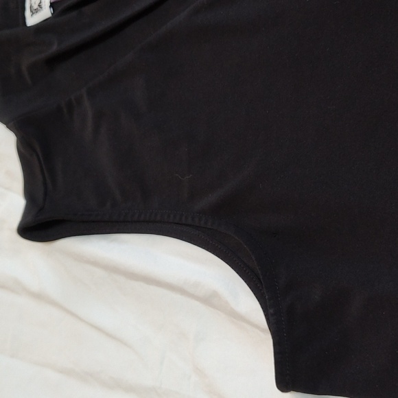 Kim Rogers Size XL Black Sleeveless V Neck Cowl Detail Shell Blouse Layering - Picture 14 of 14